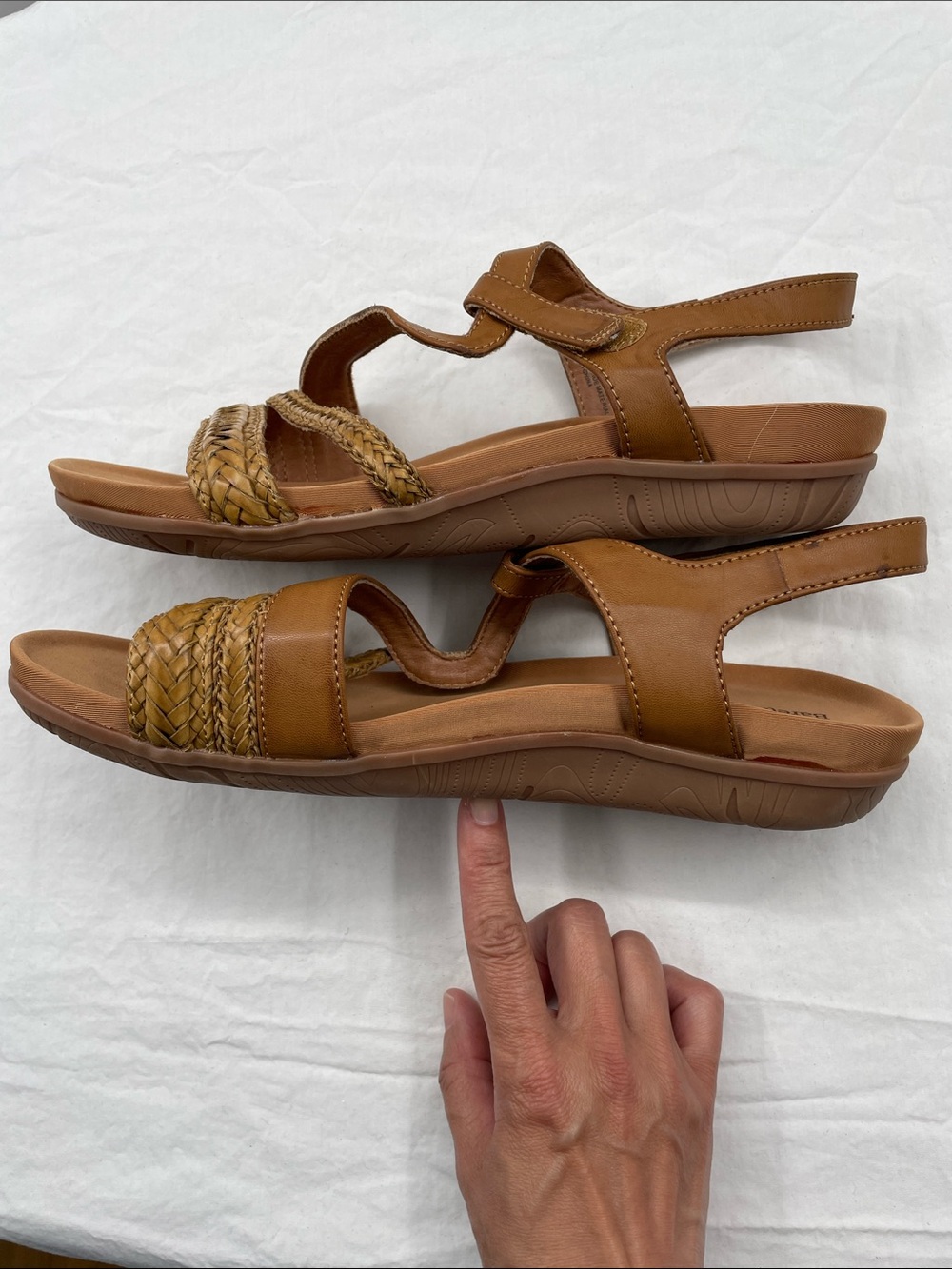 NEW! BareTraps JALEN Braided-Strap Comfort Sandals. 11W. - Picture 14 of 16